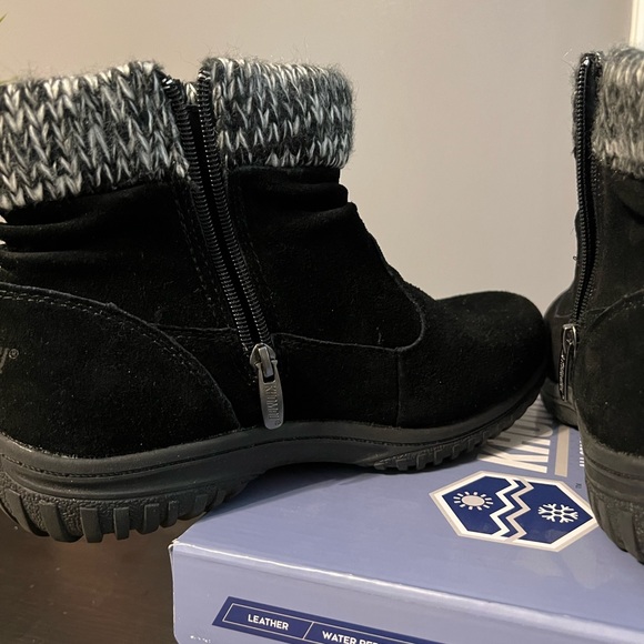 Khombu Laurie Black Suede Bootie - Picture 3 of 5